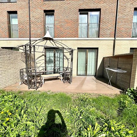 London Stratford Luxury House, 5 Minutes Walk Station, Westfield, 3 Bedrooms 3 Bathrooms, Reception, Garden, Parking Buitenkant foto